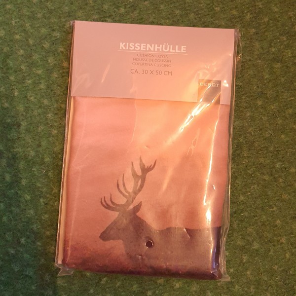Kissenhülle mit Hirschaufdruck 30x50cm